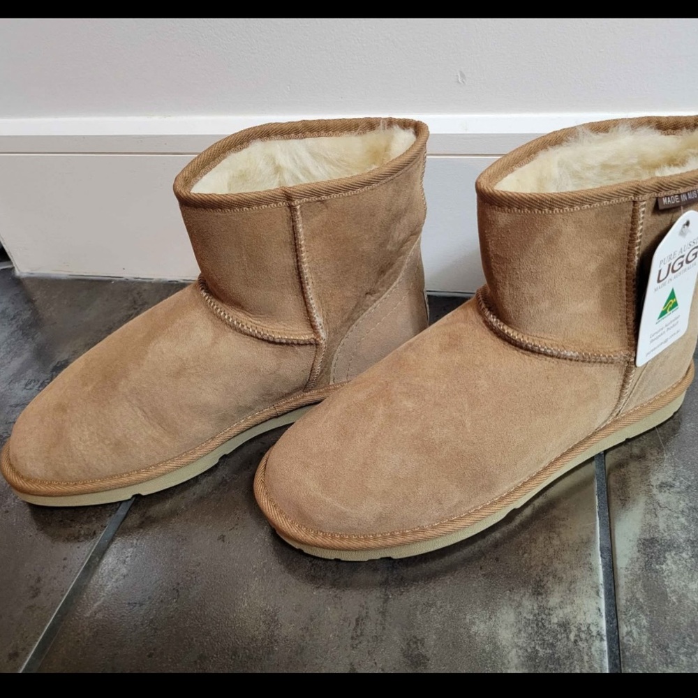 UGG Classic Chestnut Sheepskin Boots